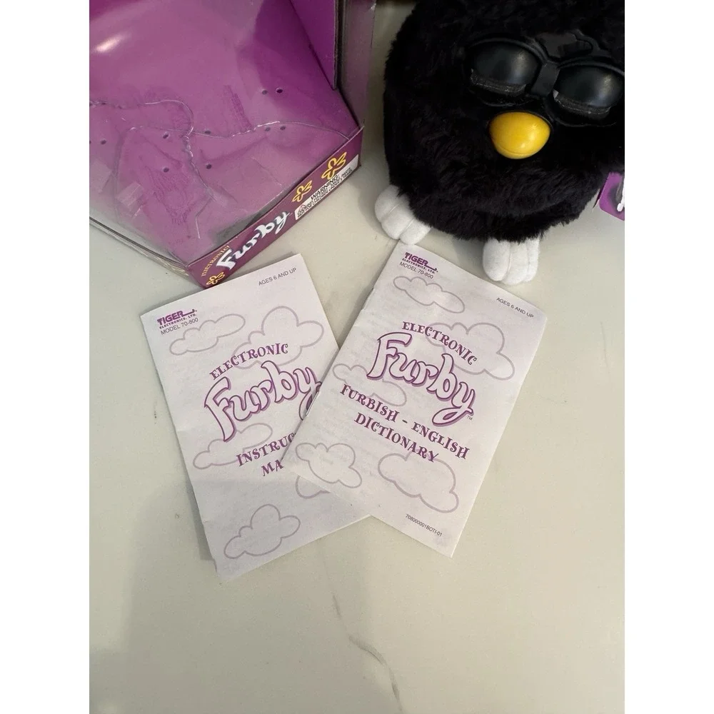 Tiger Vintage Furby 70-800 Electronic Interactive Toy 98 Box - Paperwork PARTS!